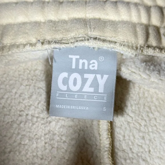 Aritzia TNA Jogging Pants for Women - Picture 6 of 7